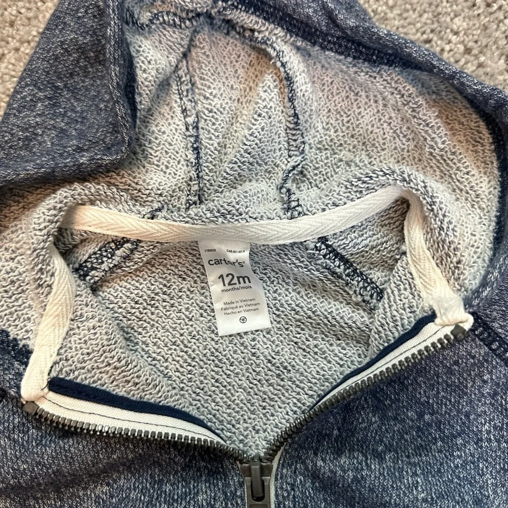 ☘️☘️☘️Carters boy sweatsuit 12m☘️☘️☘️ - Picture 3 of 6